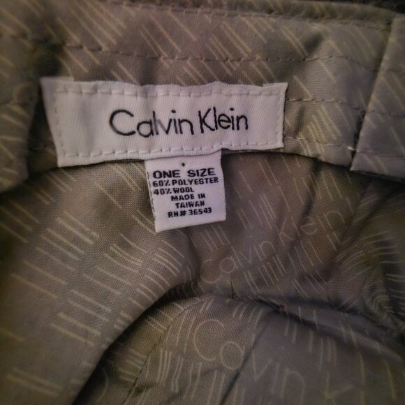 2 fedora hats - Picture 2 of 7